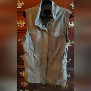 Women's military style vest Banana Republic